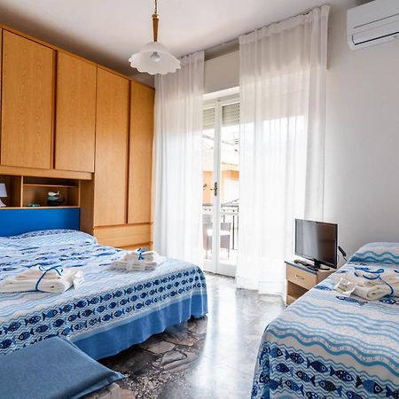 Gioiello Marino - Mare, 2 Minuti A Piedi Appartement Pietra Ligure Buitenkant foto